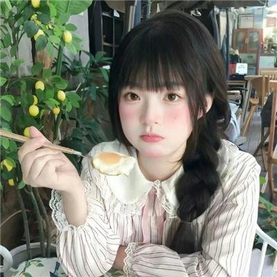 早餐时女歌迷快闪